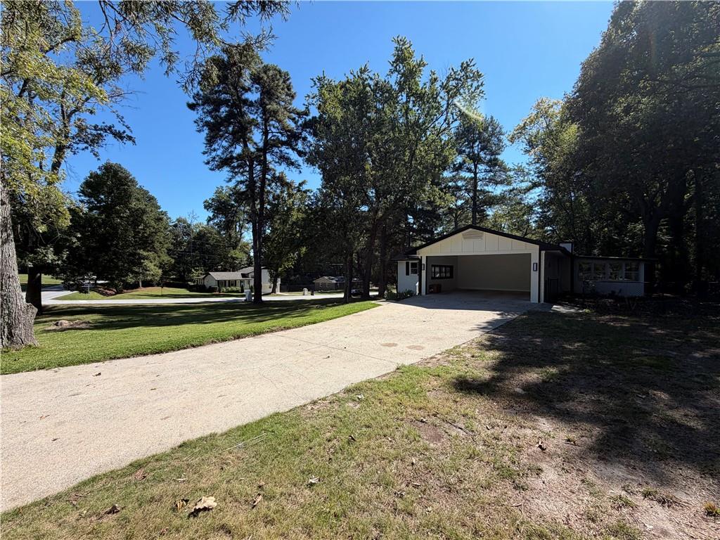 1617 W Kellogg Circle Douglasville GA 30134