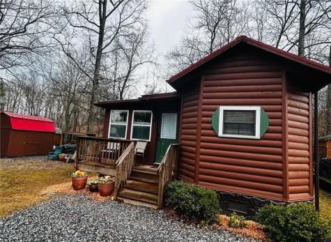 323 Leisure Acres Drive Cleveland GA 30528