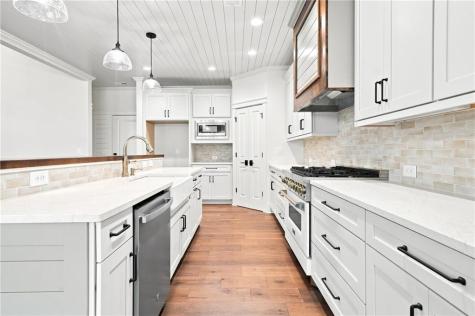 121 Bear Drive Waleska GA 30183