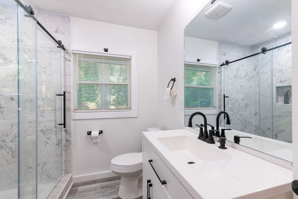 5165 Woodland Drive Forest Park GA 30297