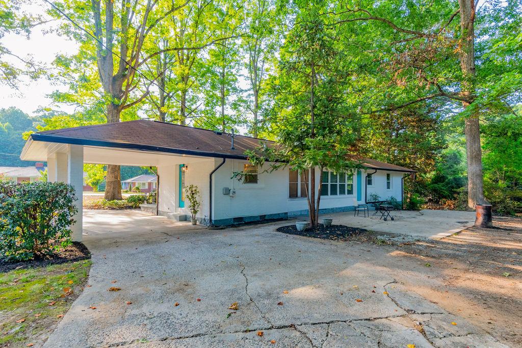 5165 Woodland Drive Forest Park GA 30297