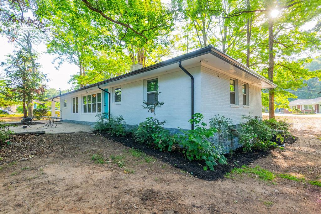 5165 Woodland Drive Forest Park GA 30297