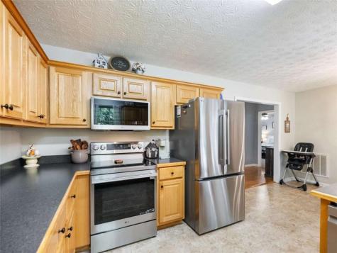 50 Kensington Drive Cleveland GA 30528