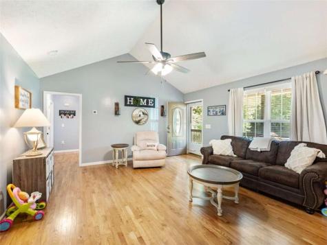 50 Kensington Drive Cleveland GA 30528