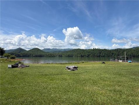 738 Hiawassee Estates Hiawassee GA 30546