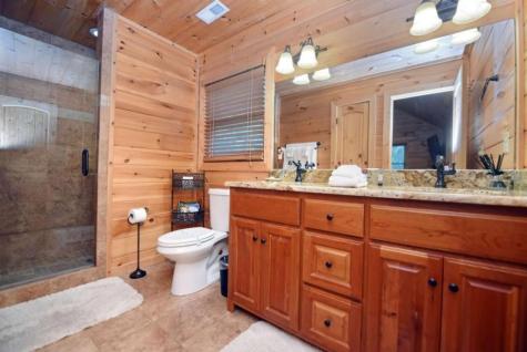 901 Stuart Mountain Road Mineral Bluff GA 30559