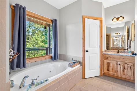 800 Mango Lane Ellijay GA 30540