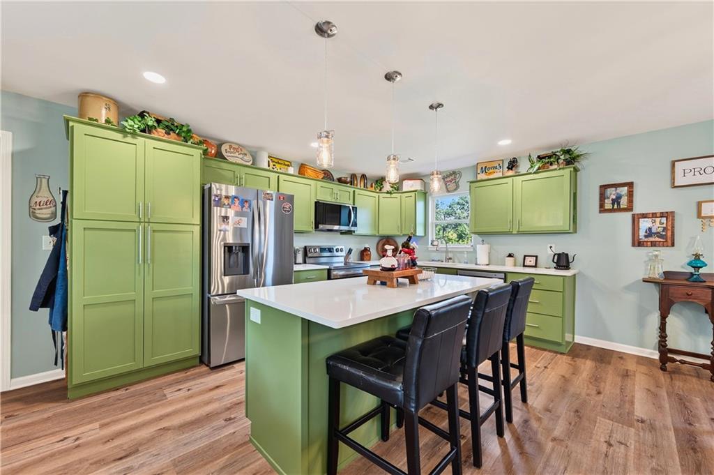 124 Kelly Drive NE White GA 30184