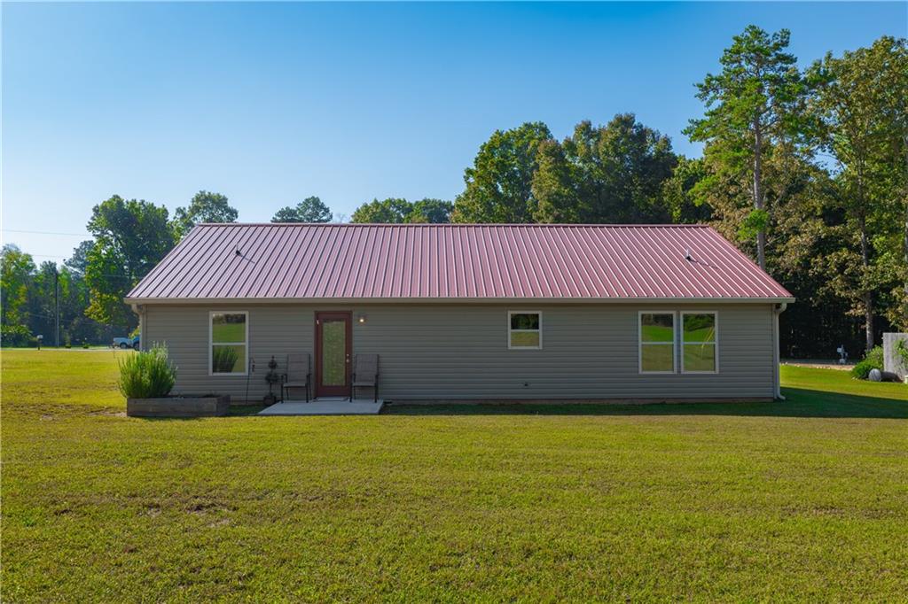 124 Kelly Drive NE White GA 30184