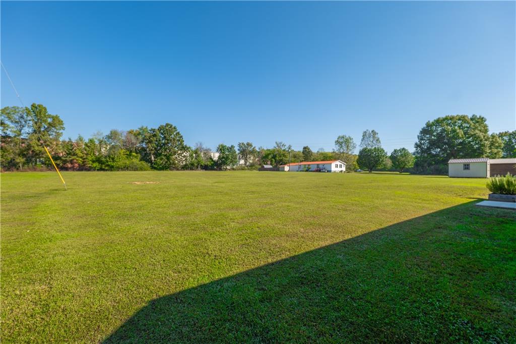 124 Kelly Drive NE White GA 30184