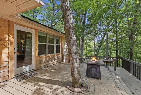 129 Nob Hill Ridge Cleveland GA 30528