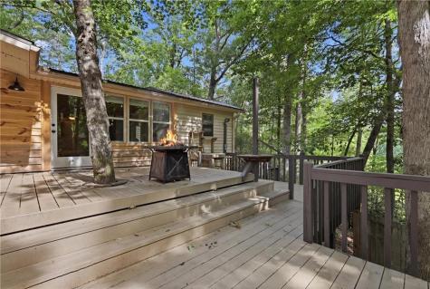 129 Nob Hill Ridge Cleveland GA 30528