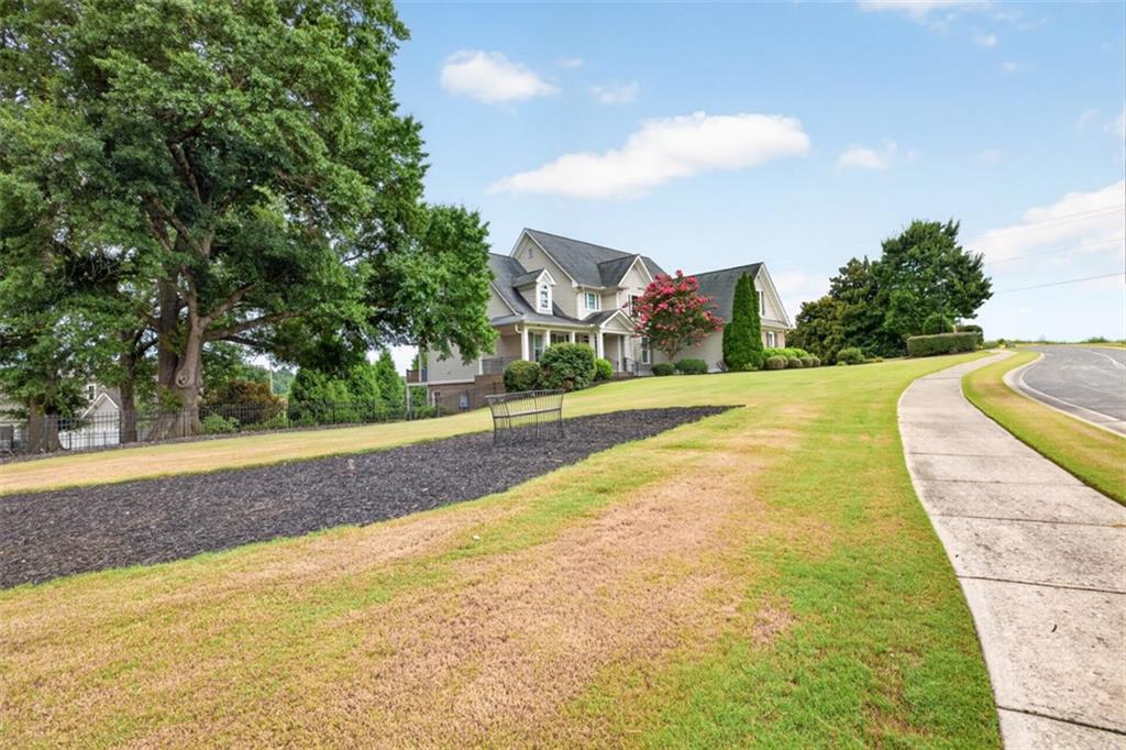 5704 Avalon Commons Way Clermont GA 30527