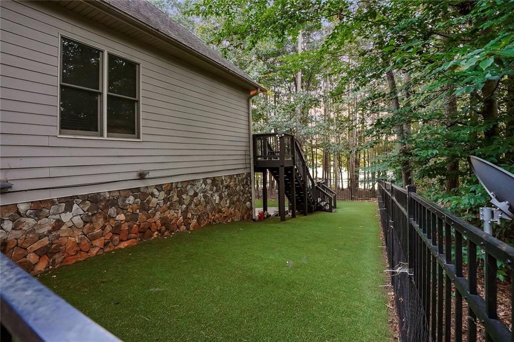362 Foxy Lane Martin GA 30557