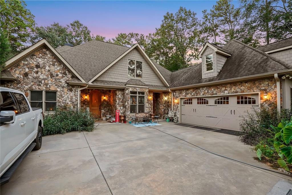 362 Foxy Lane Martin GA 30557