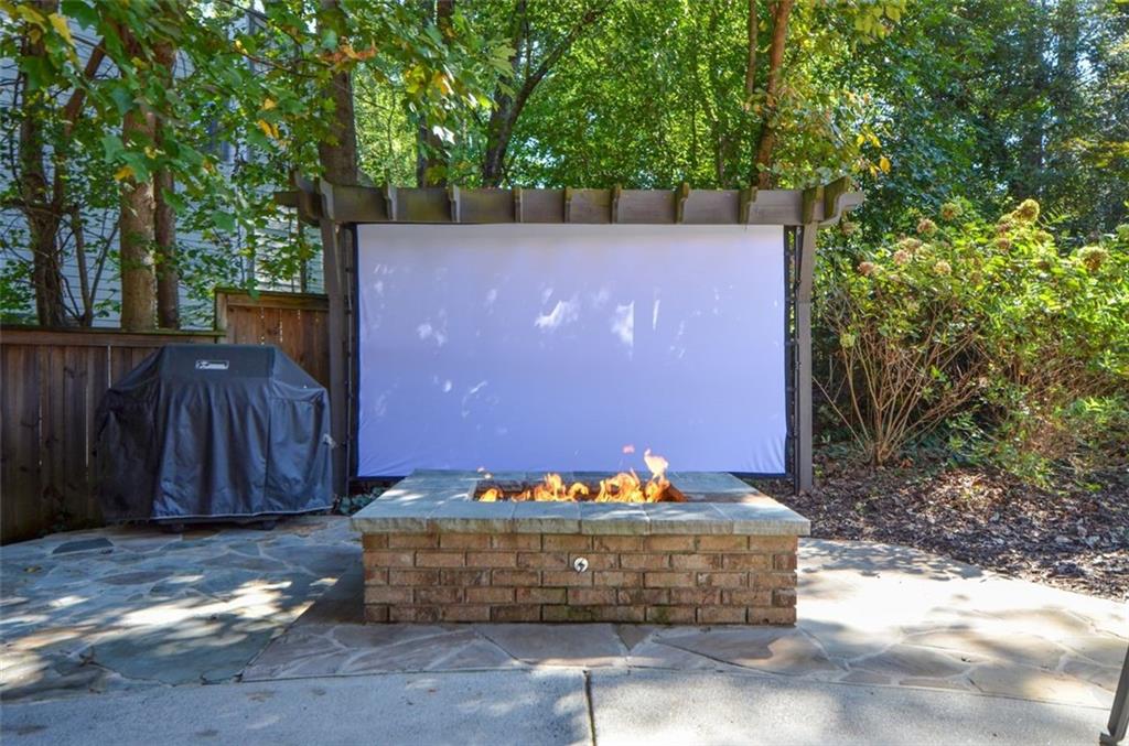 1450 Lakemist Court Roswell GA 30075