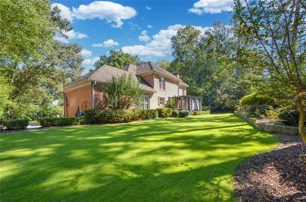 1450 Lakemist Court Roswell GA 30075