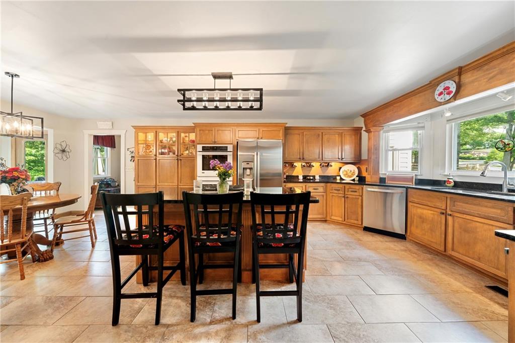31 Fawn Lake Trail NE White GA 30184