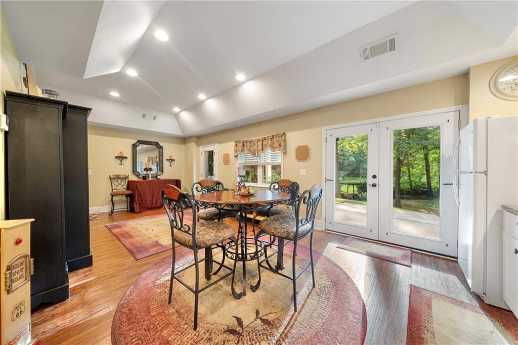 31 Fawn Lake Trail NE White GA 30184