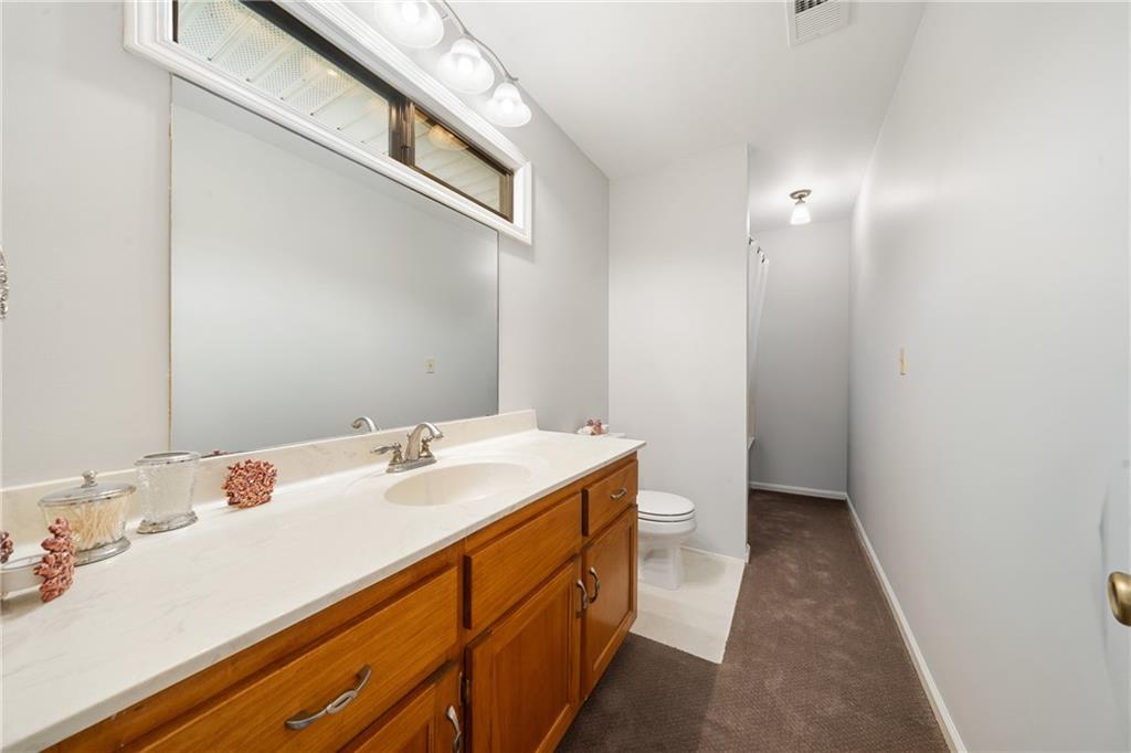 31 Fawn Lake Trail NE White GA 30184
