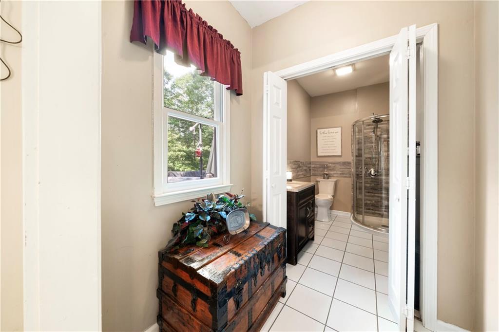 31 Fawn Lake Trail NE White GA 30184