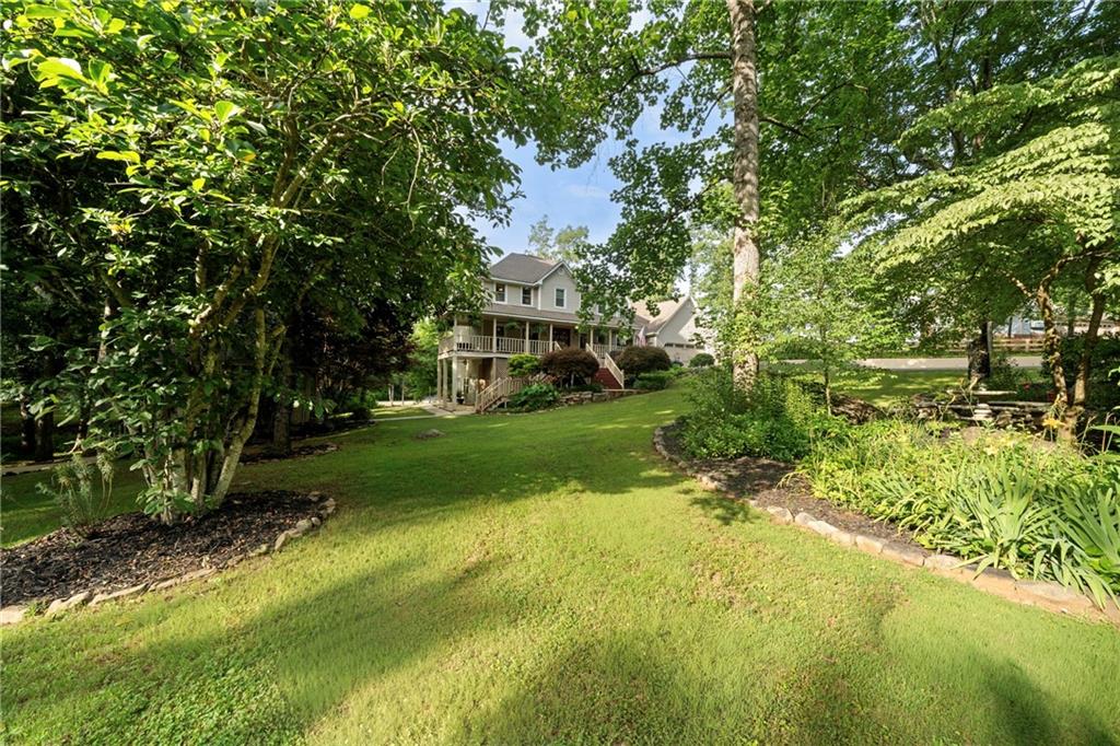 31 Fawn Lake Trail NE White GA 30184