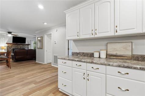 858 River Forest Run Cleveland GA 30528