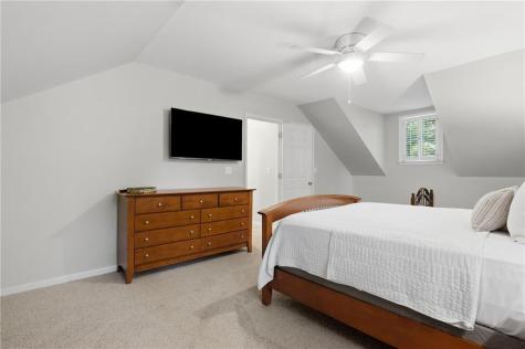 858 River Forest Run Cleveland GA 30528