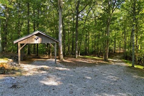 858 River Forest Run Cleveland GA 30528