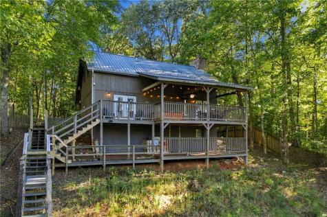 858 River Forest Run Cleveland GA 30528