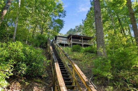 858 River Forest Run Cleveland GA 30528