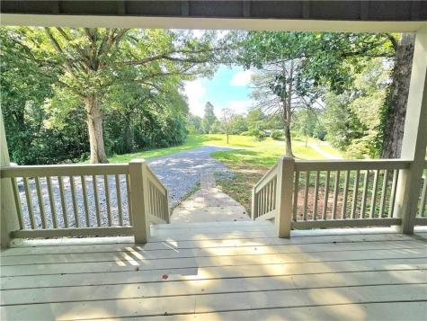 2417 Mobile Road Mccaysville GA 30555