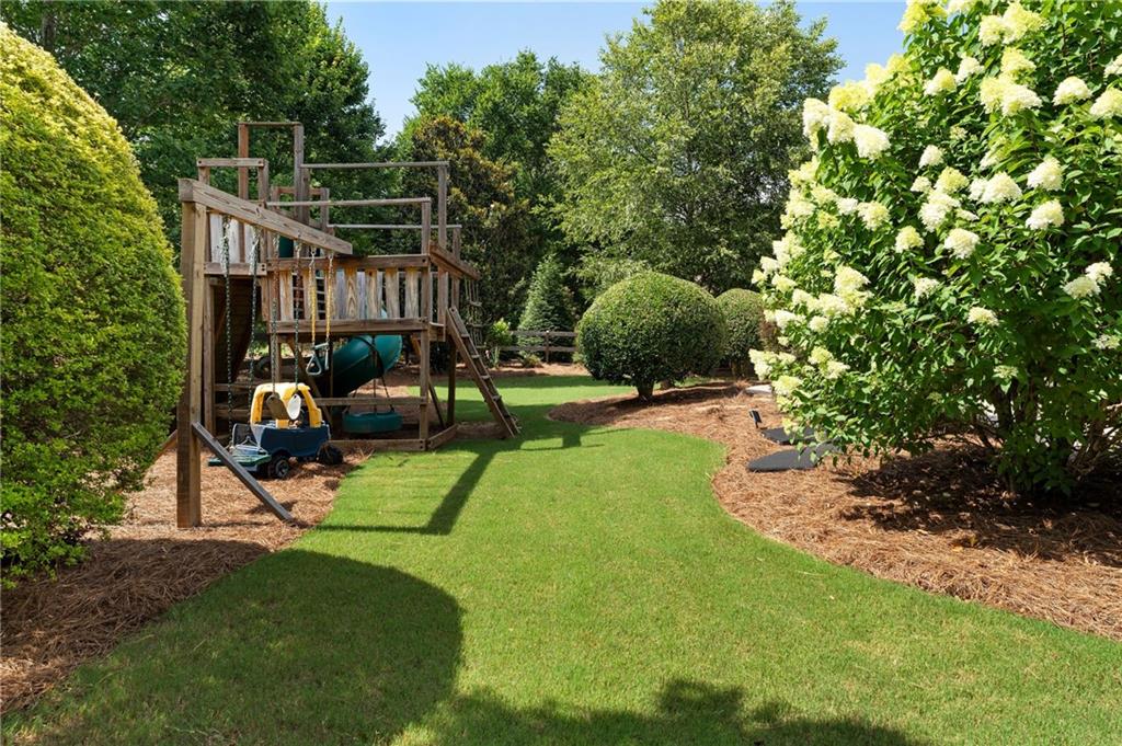 4 Creekstone Court SE Cartersville GA 30120