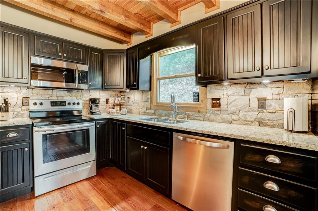 136 Gallery Court Ellijay GA 30540
