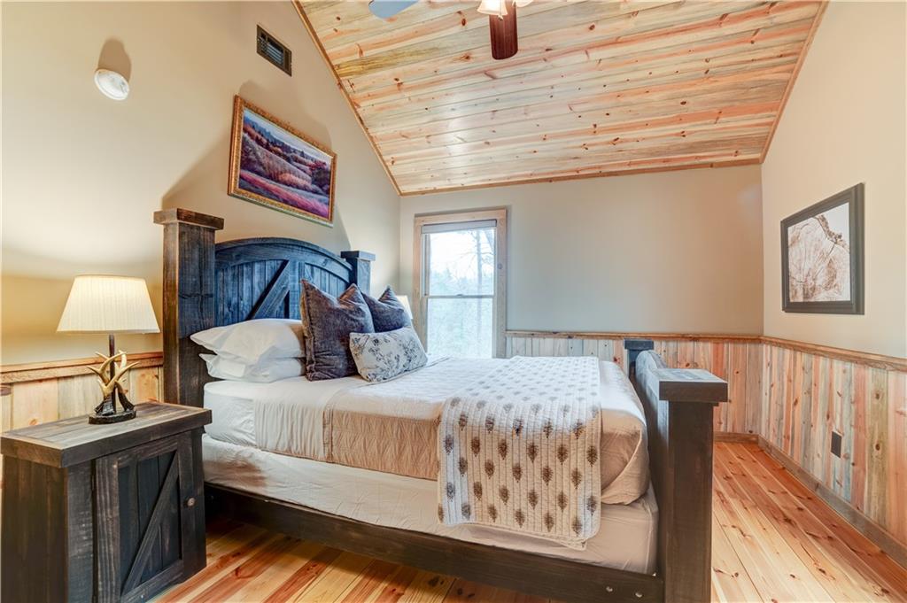 136 Gallery Court Ellijay GA 30540