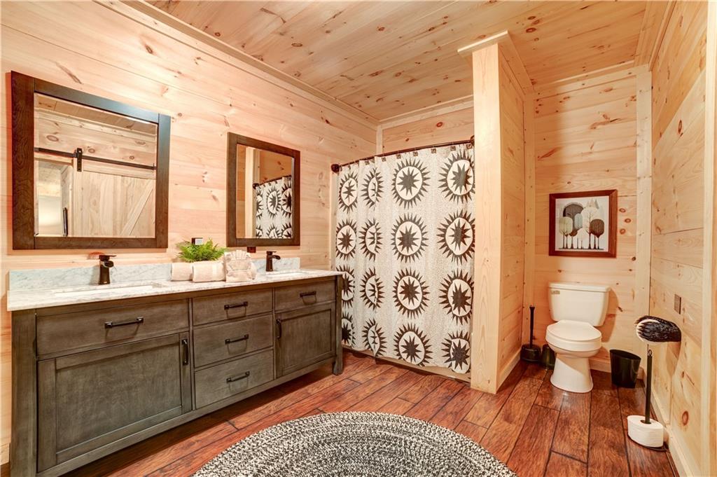136 Gallery Court Ellijay GA 30540
