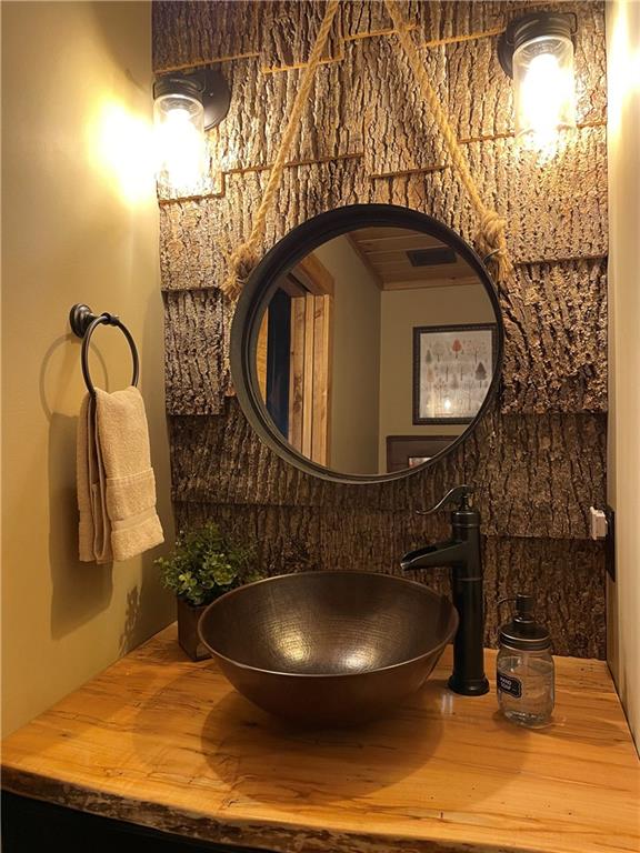 136 Gallery Court Ellijay GA 30540