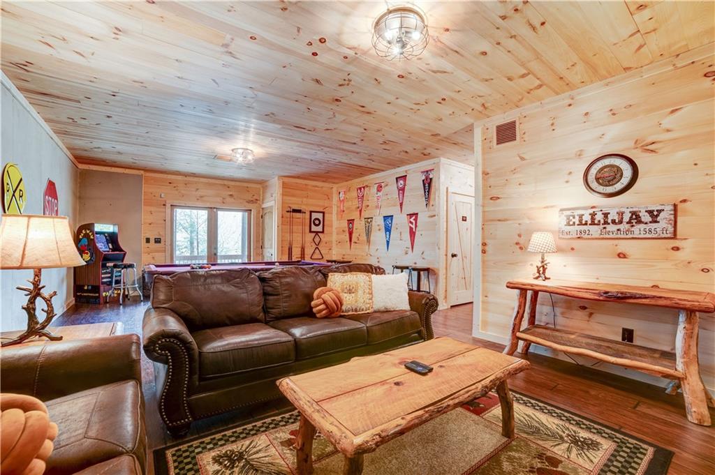 136 Gallery Court Ellijay GA 30540