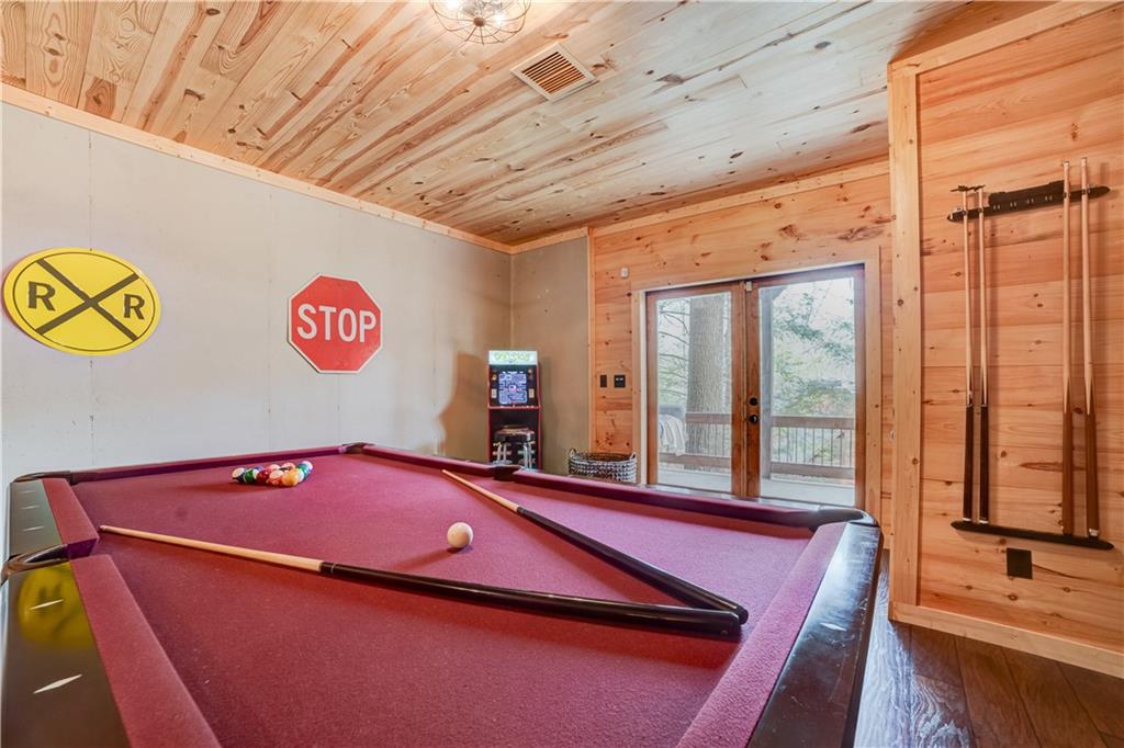 136 Gallery Court Ellijay GA 30540