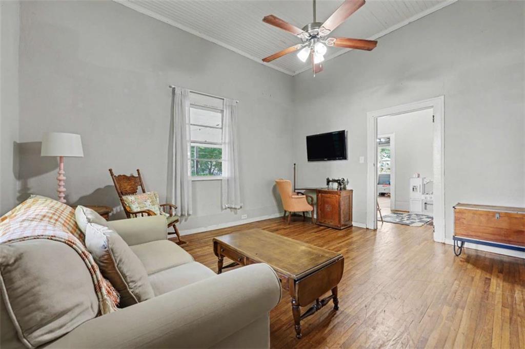 95 Hood Street Commerce GA 30529