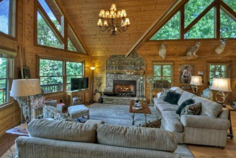1404 Mountain High Drive Mineral Bluff GA 30559