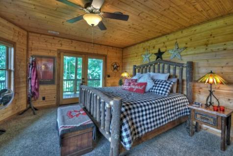 1404 Mountain High Drive Mineral Bluff GA 30559
