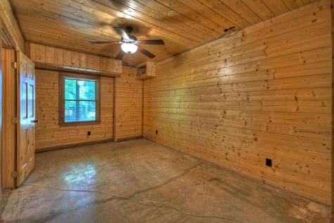 1404 Mountain High Drive Mineral Bluff GA 30559