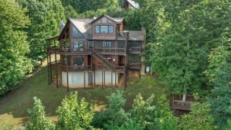 1404 Mountain High Drive Mineral Bluff GA 30559