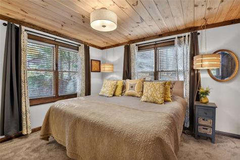 215 Valley View Road Ellijay GA 30536