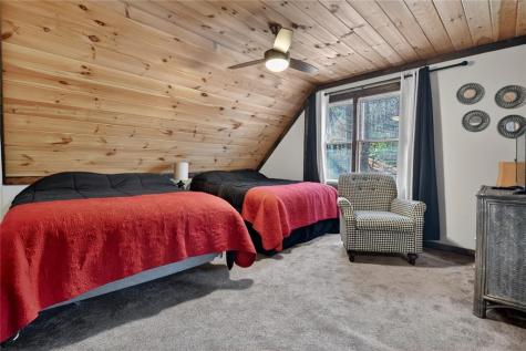 215 Valley View Road Ellijay GA 30536