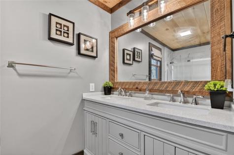 215 Valley View Road Ellijay GA 30536