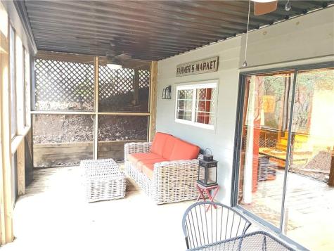 215 Valley View Road Ellijay GA 30536