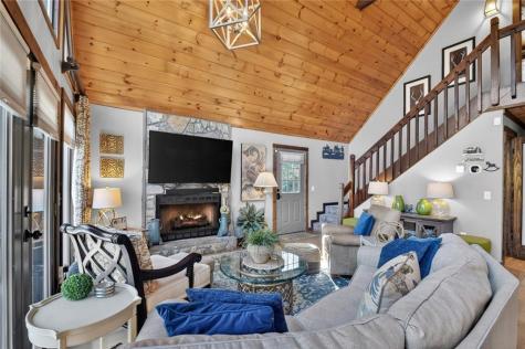 215 Valley View Road Ellijay GA 30536