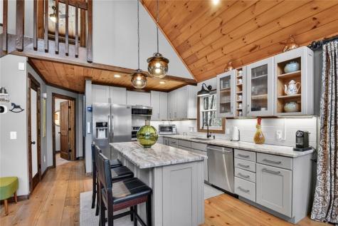 215 Valley View Road Ellijay GA 30536
